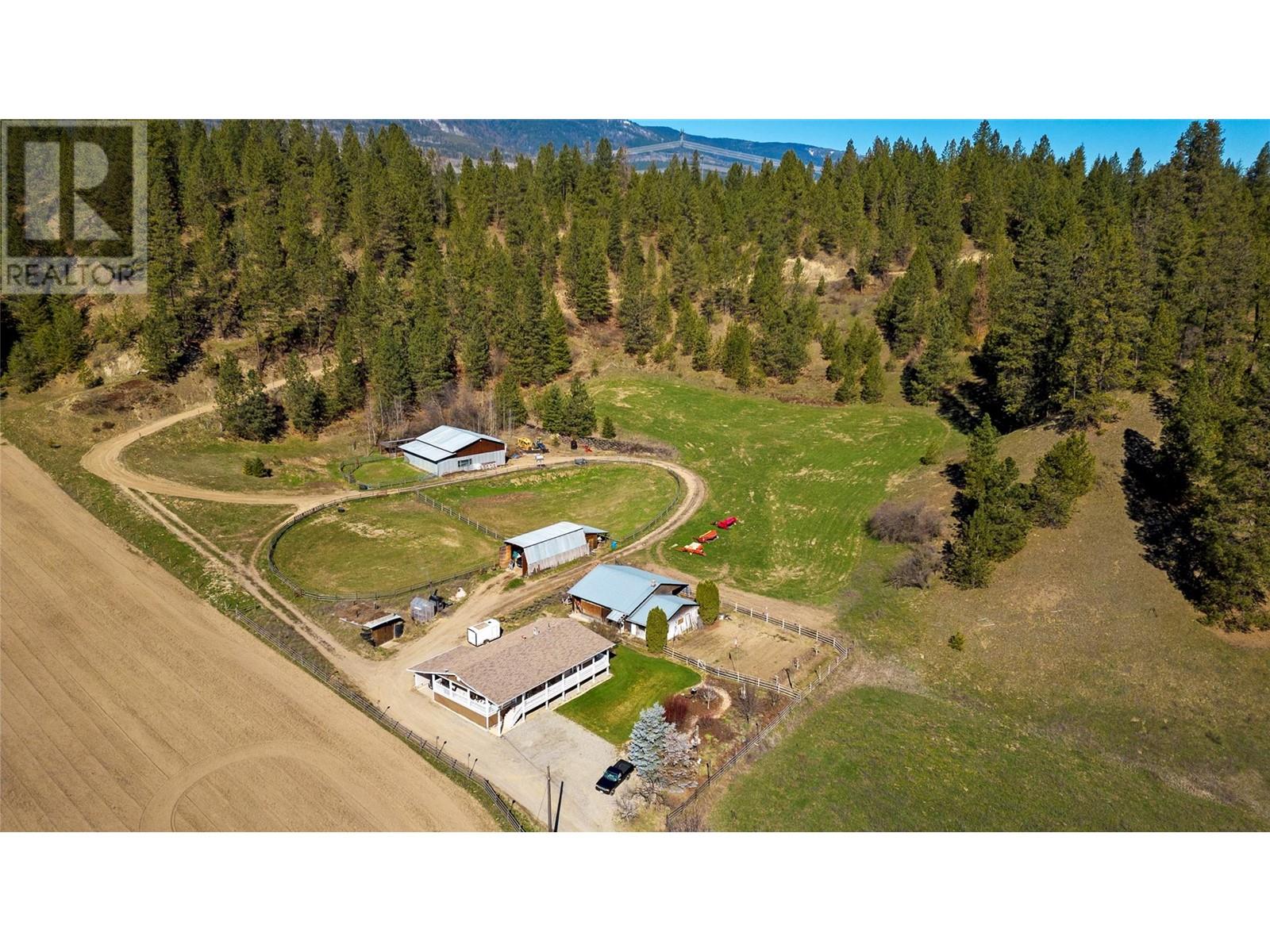 2720 Salmon River Road Property Photo 1