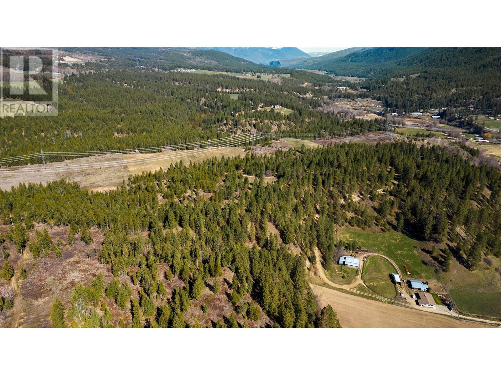 2720 Salmon River Road Property Photo 5