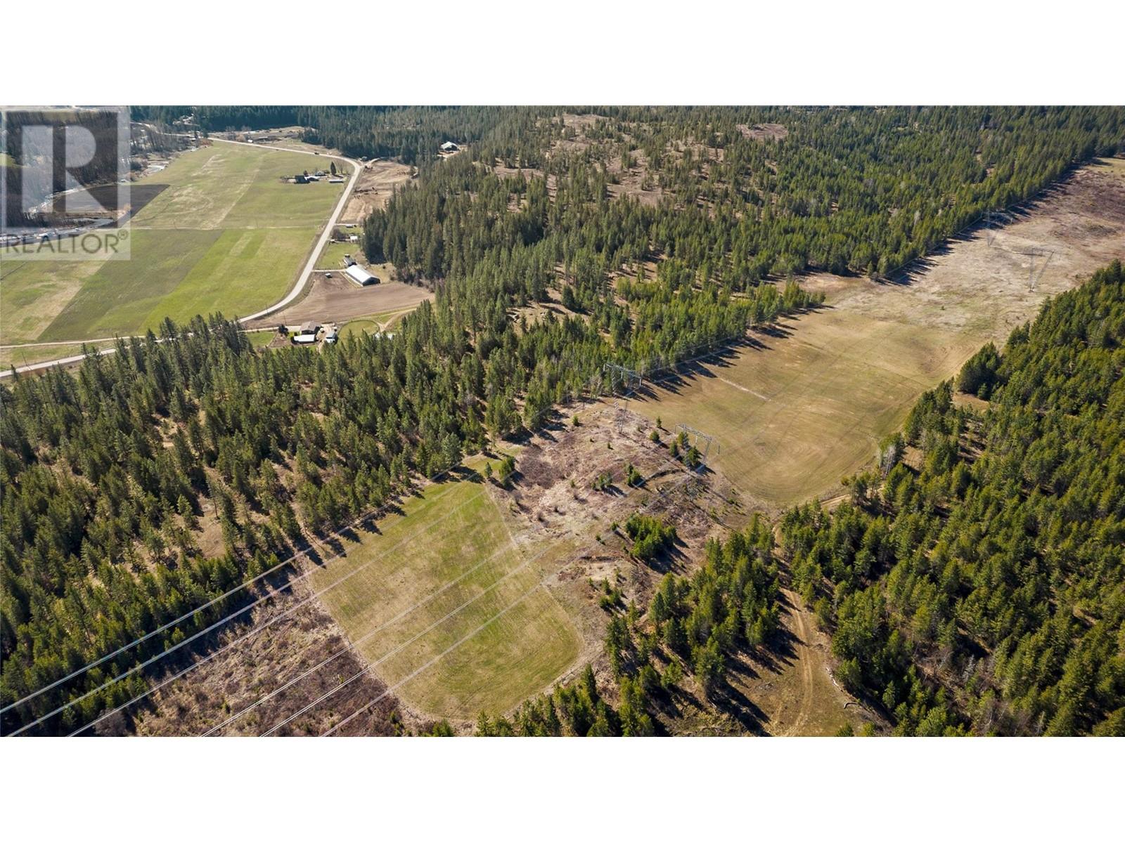 2720 Salmon River Road Property Photo 9