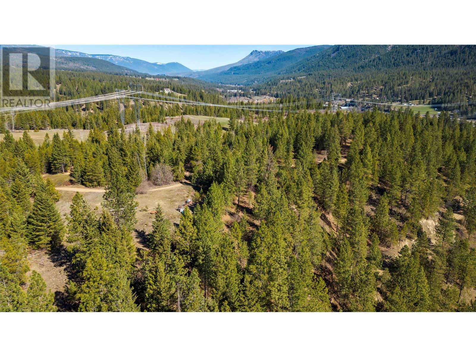2720 Salmon River Road Property Photo 11