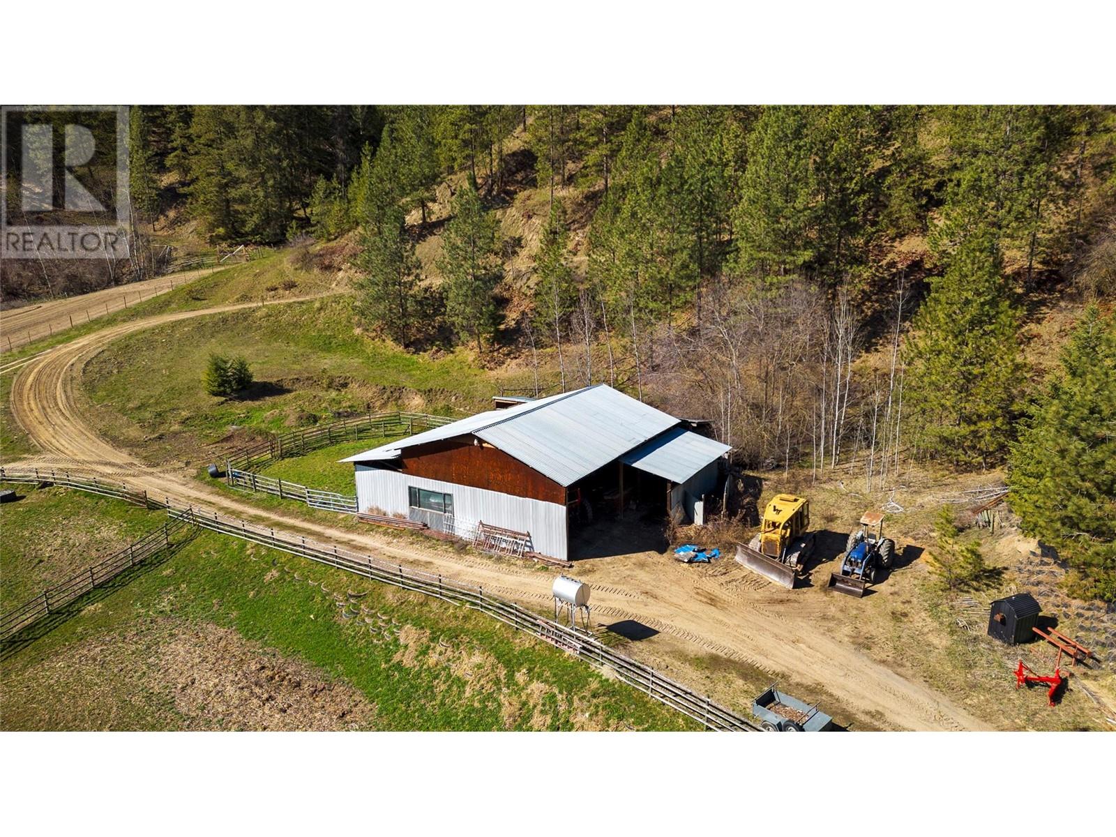 2720 Salmon River Road Property Photo 18