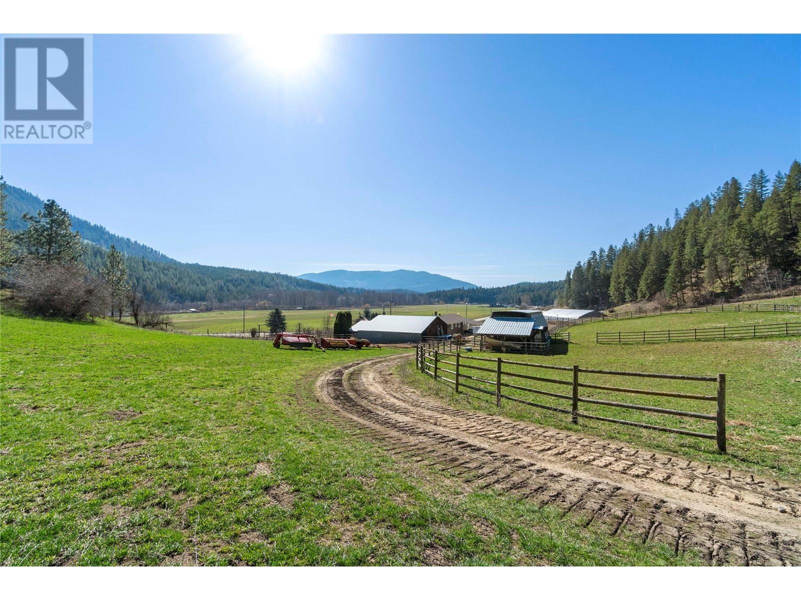 2720 Salmon River Road Property Photo 23