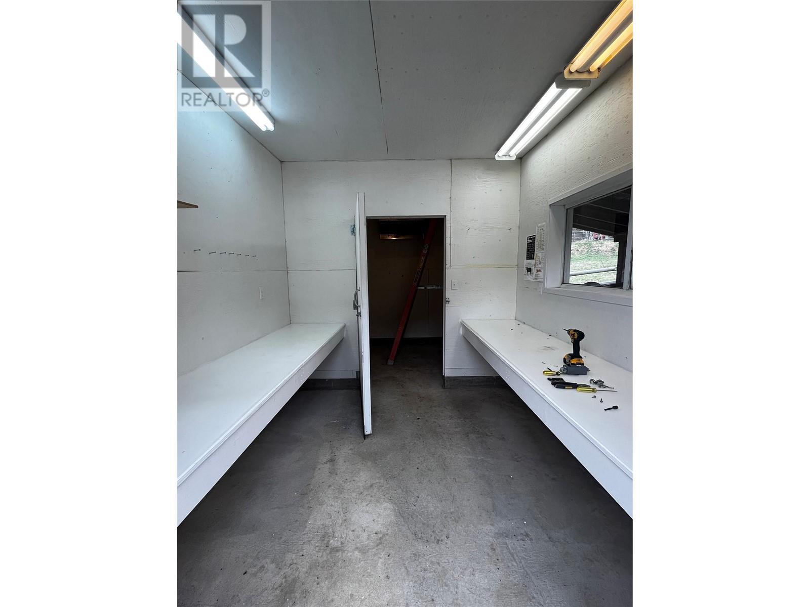 2720 Salmon River Road Property Photo 78