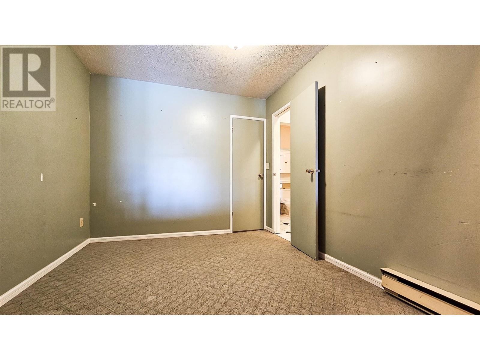 274b Bernard Avenue Property Photo 18