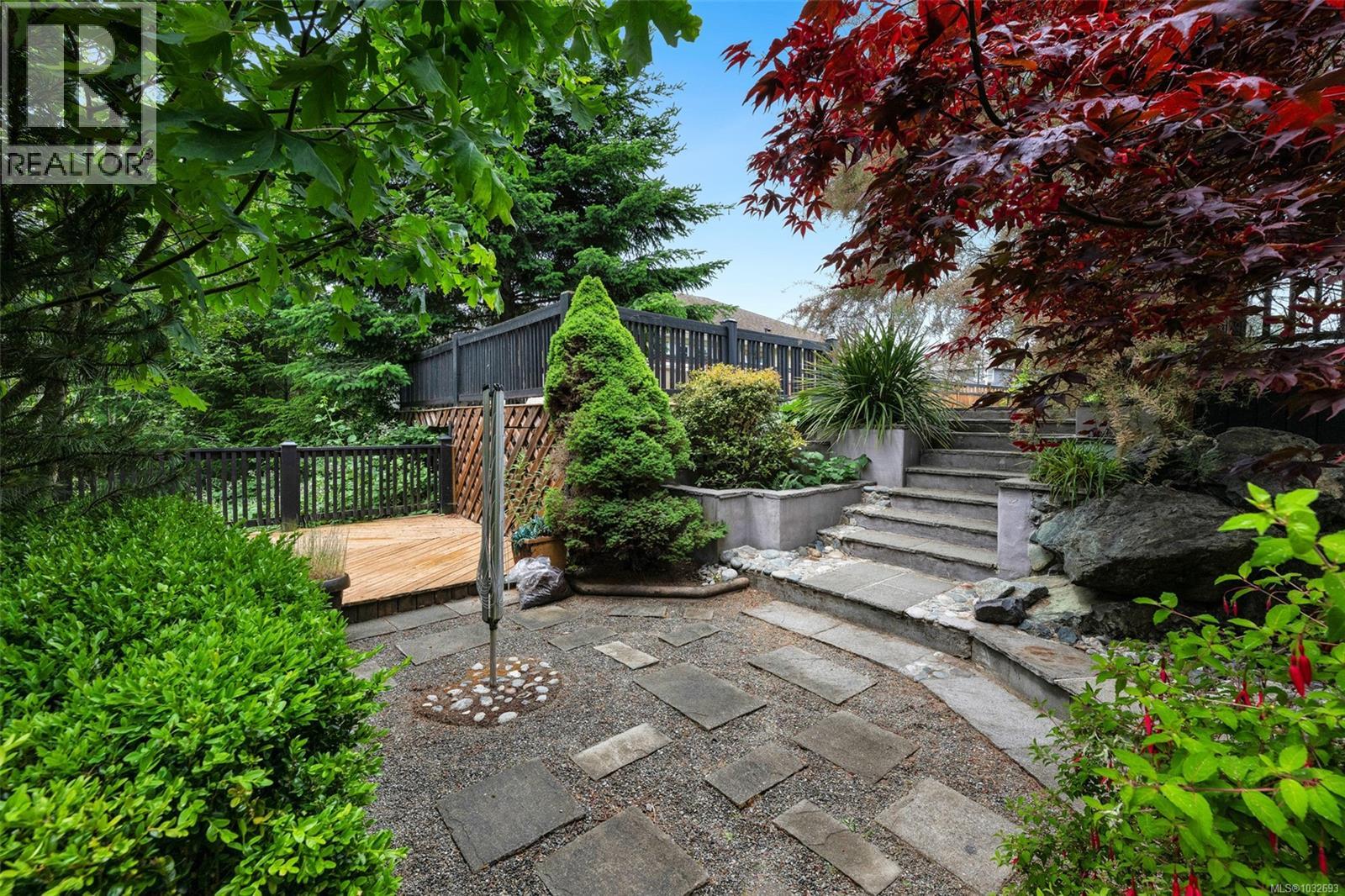 2306 Demamiel Pl Property Photo 4