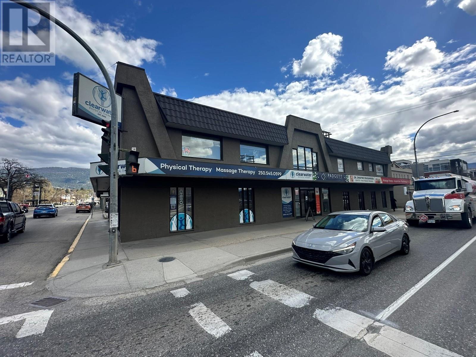 3118 32 Avenue Unit# North Property Photo 8