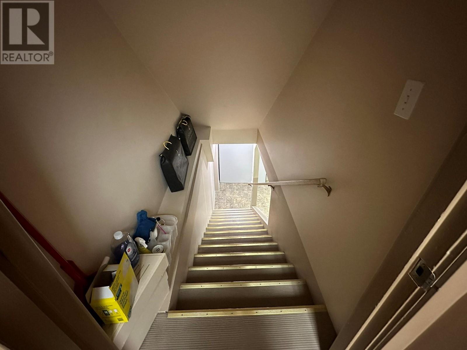 3118 32 Avenue Unit# North Property Photo 21