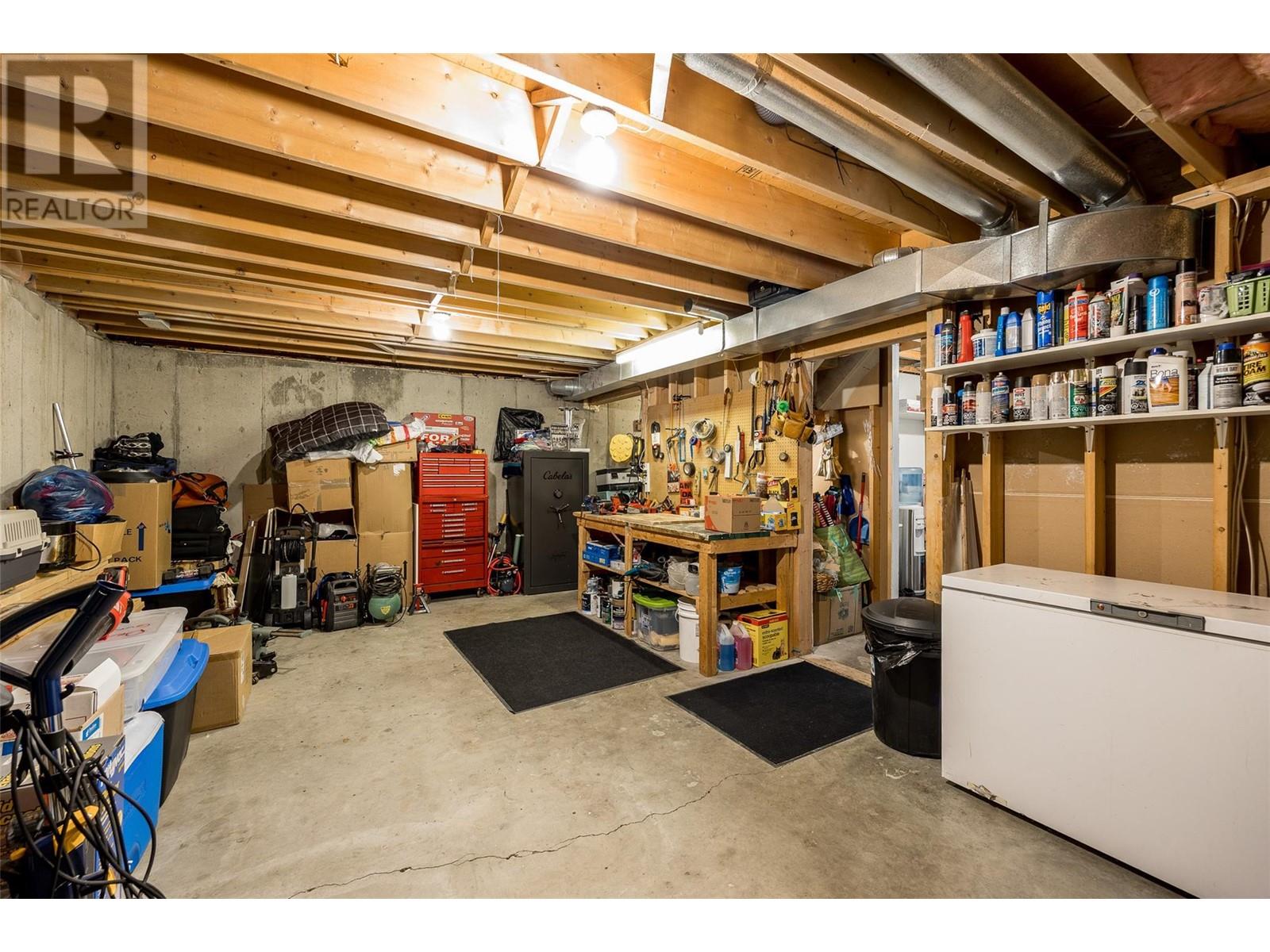 8765 Forsberg Road Property Photo 30
