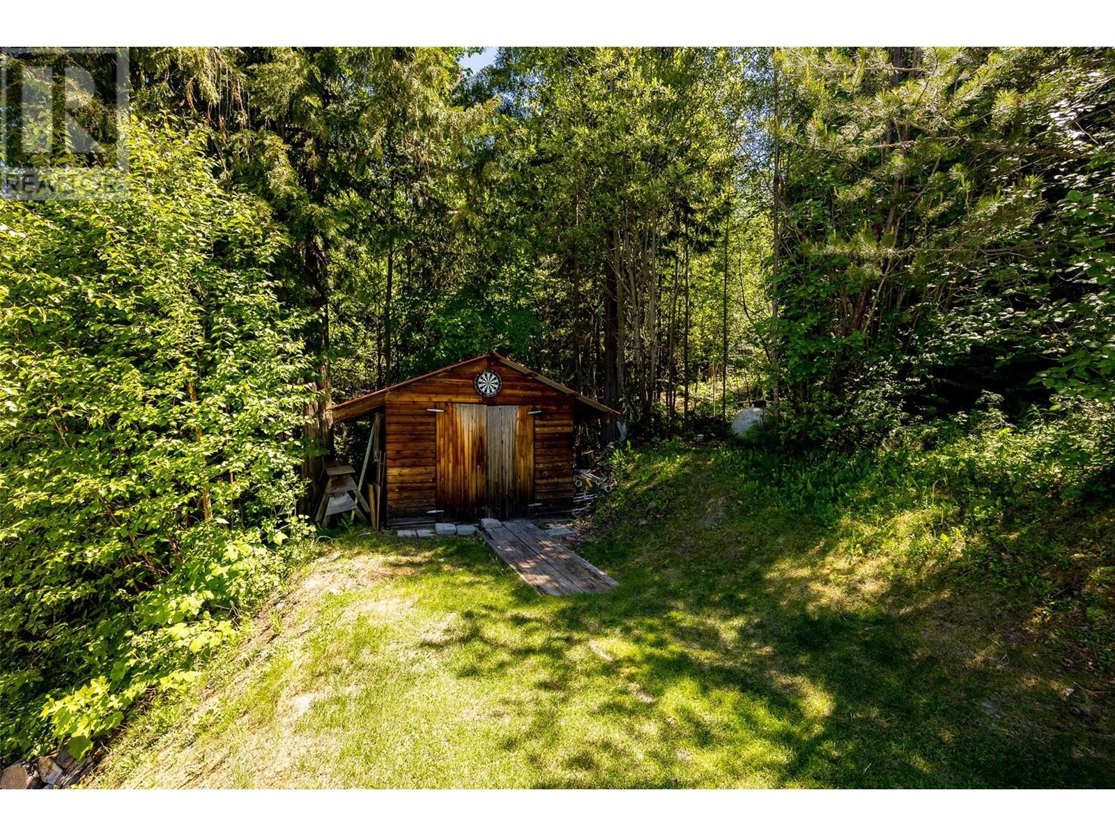 8765 Forsberg Road Property Photo 39