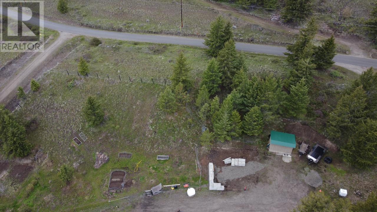 1910 Hulme Creek Road Property Photo 42