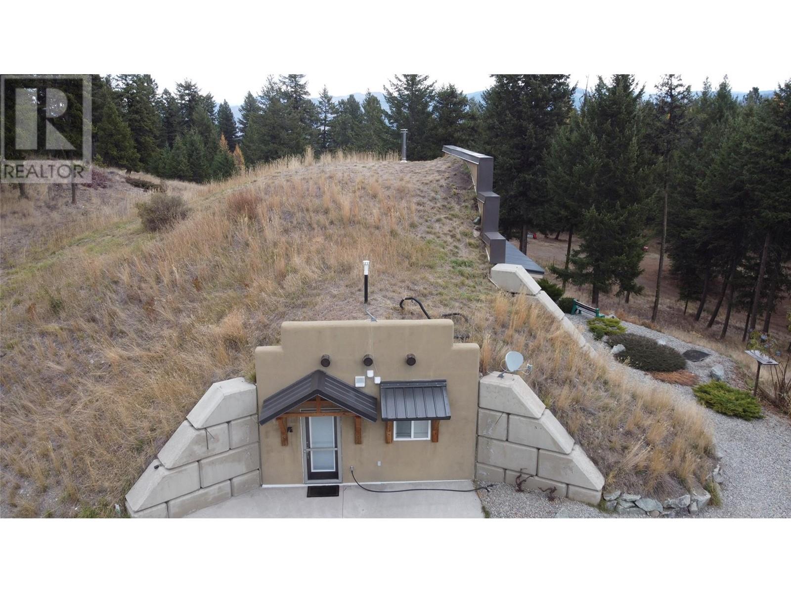 1910 Hulme Creek Road Property Photo 51