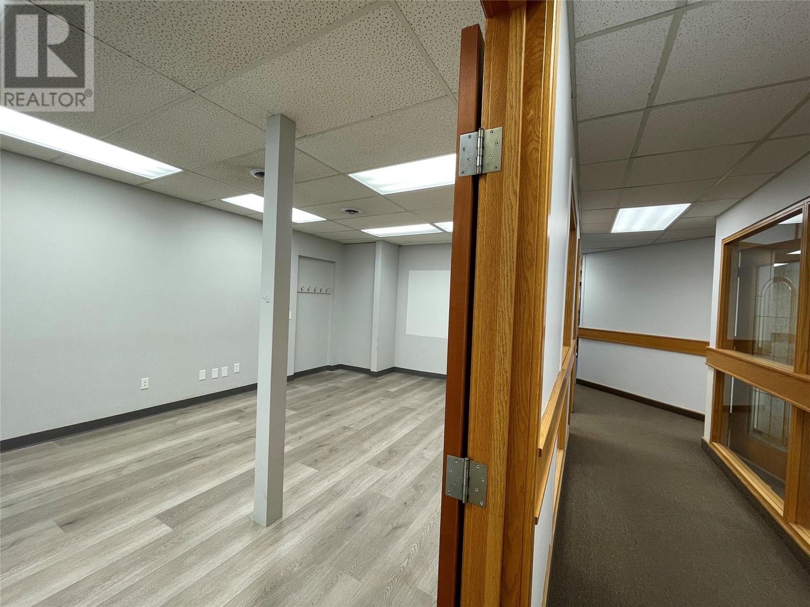 247 Lawrence Avenue Property Photo 17
