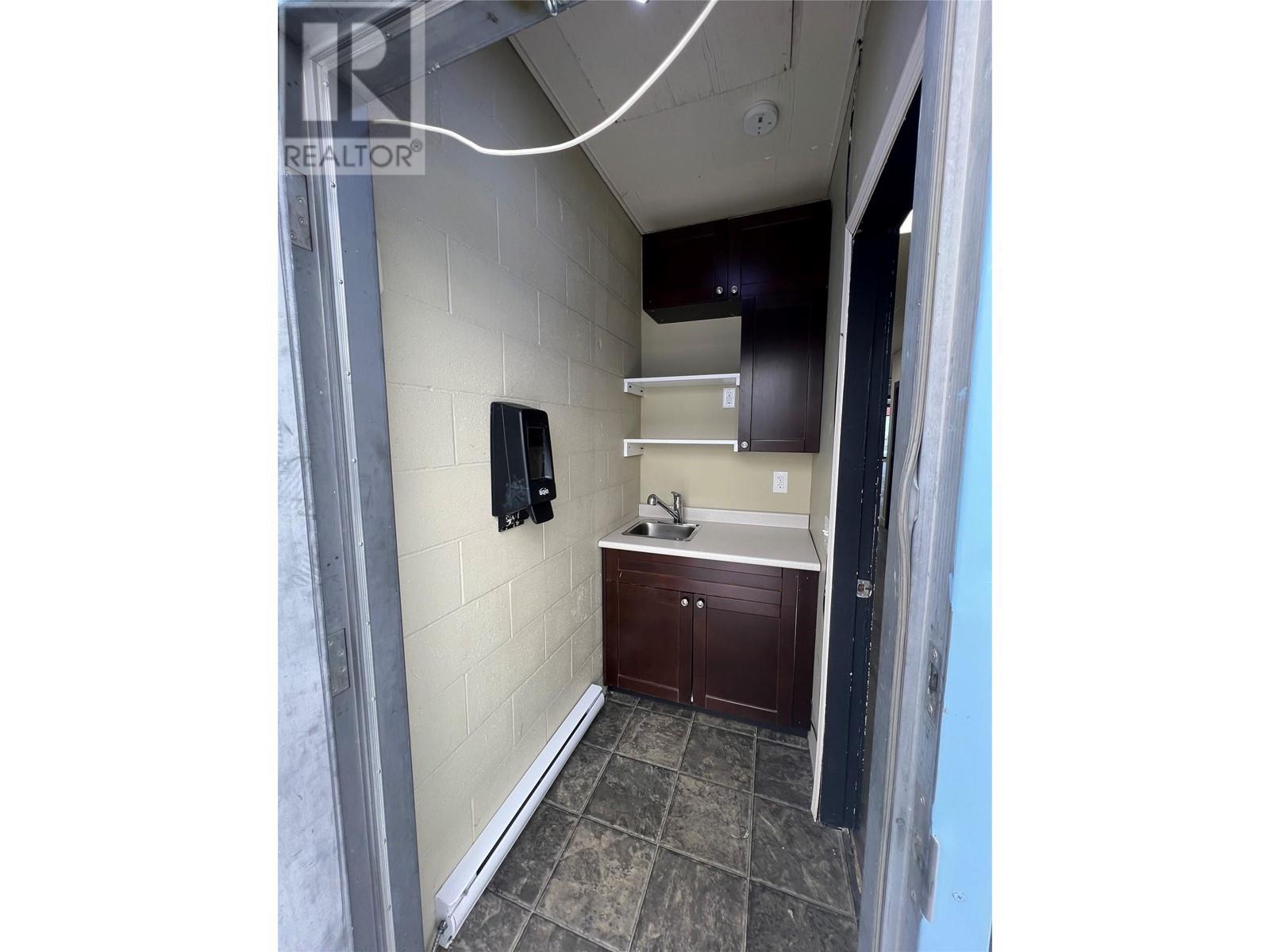 2409 Main Street Unit# A Property Photo 7
