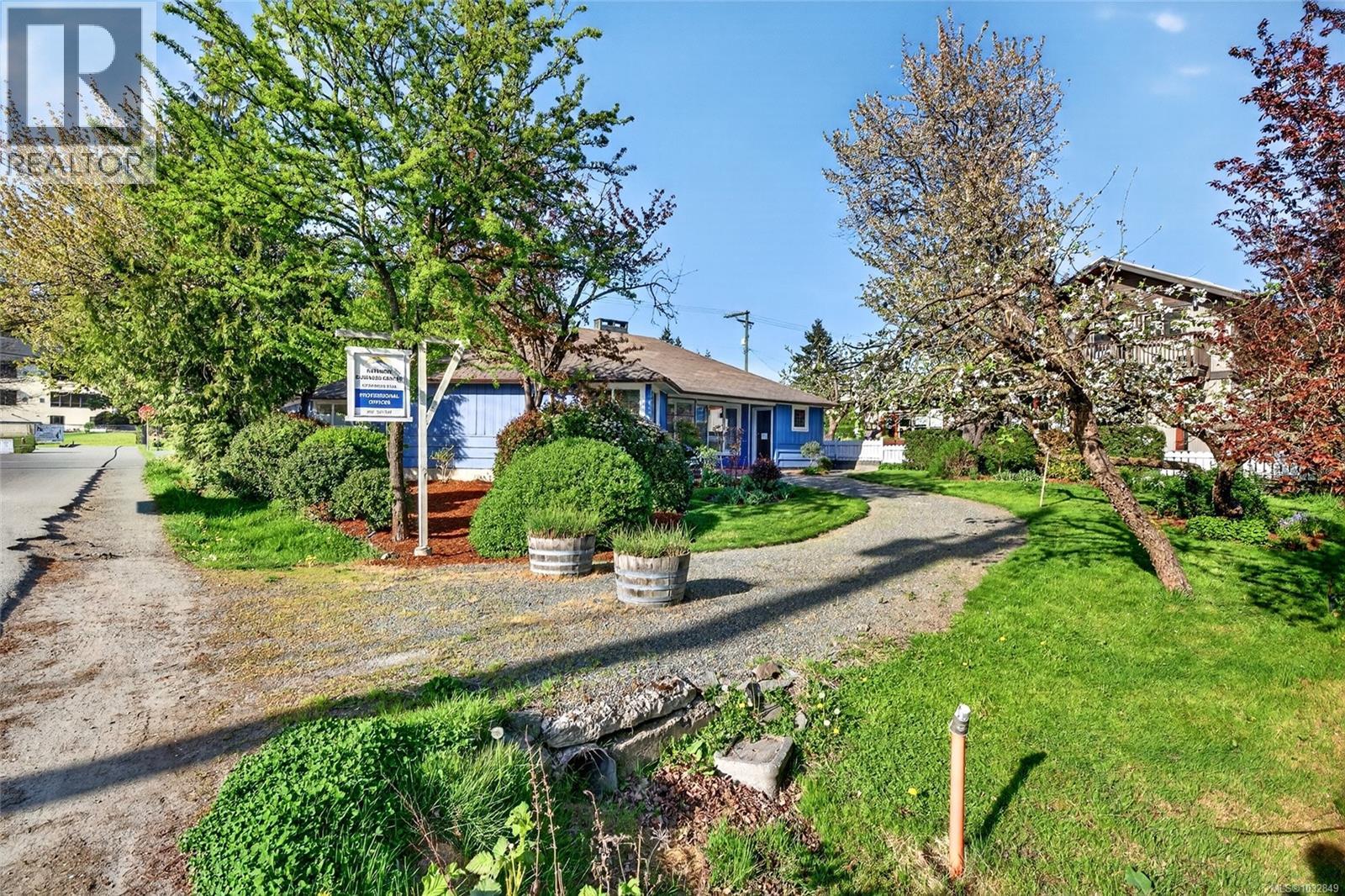 127 Rainbow Rd Property Photo 12
