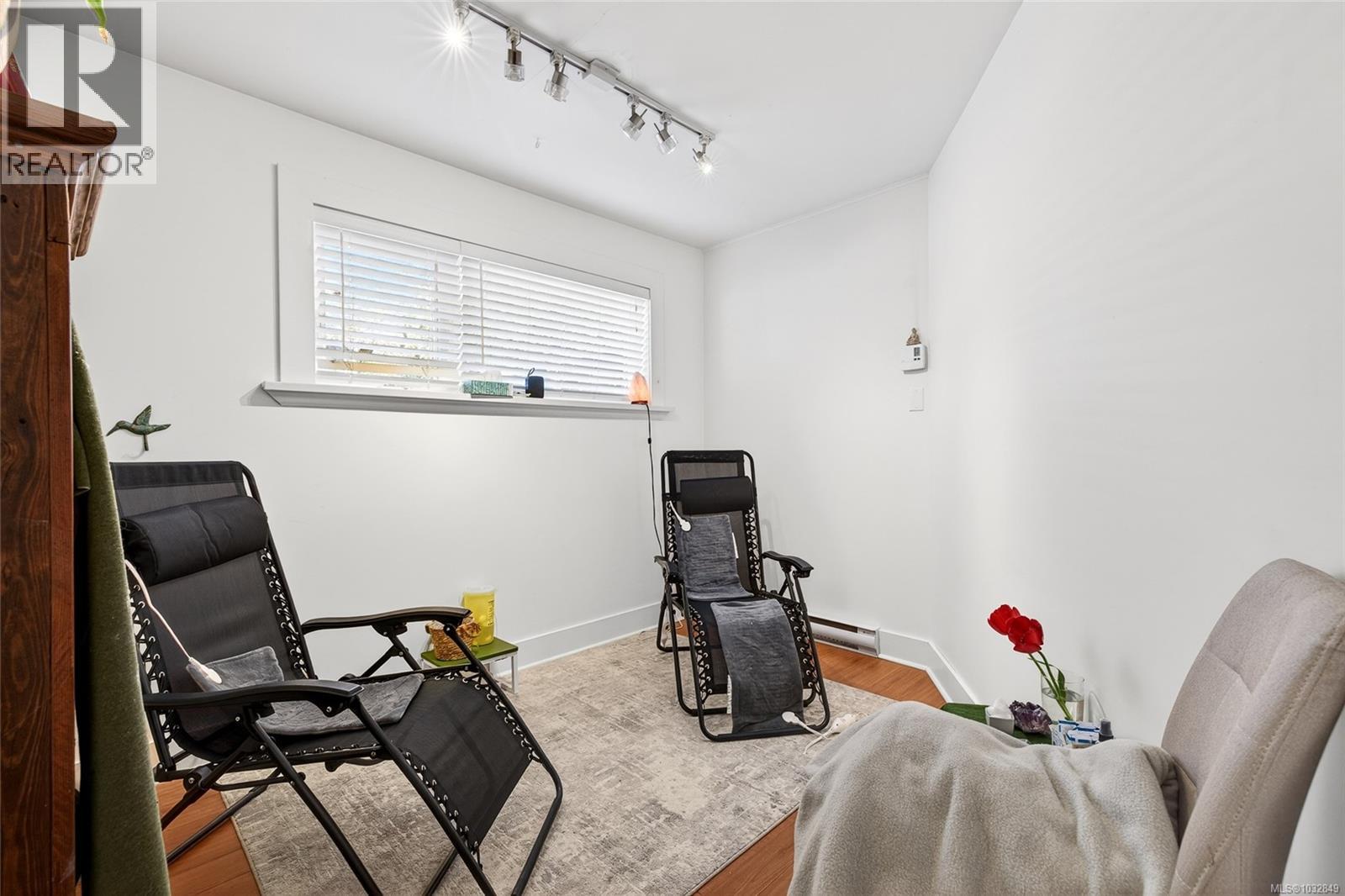 127 Rainbow Rd Property Photo 18