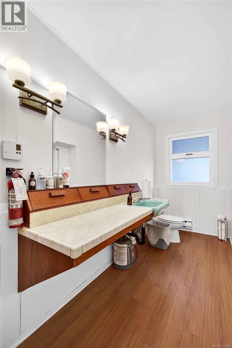 127 Rainbow Rd Property Photo 28