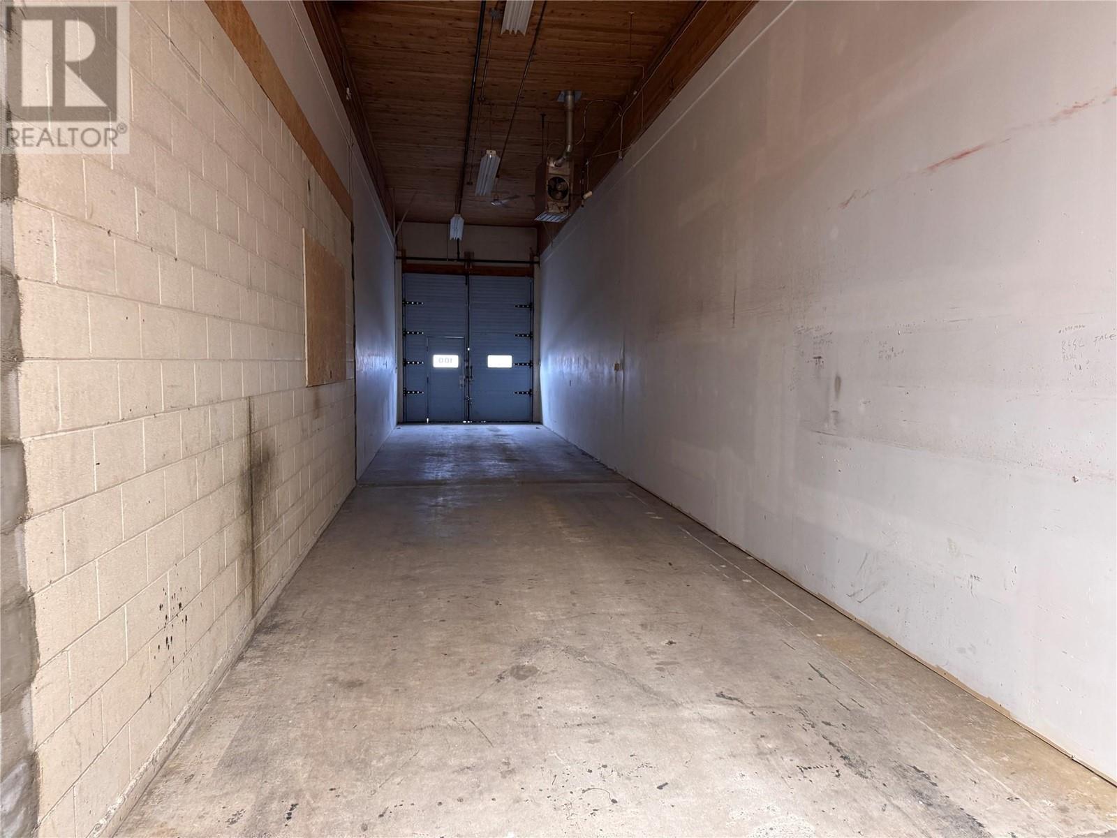 1219 Commercial Way Unit# 100 Property Photo 5