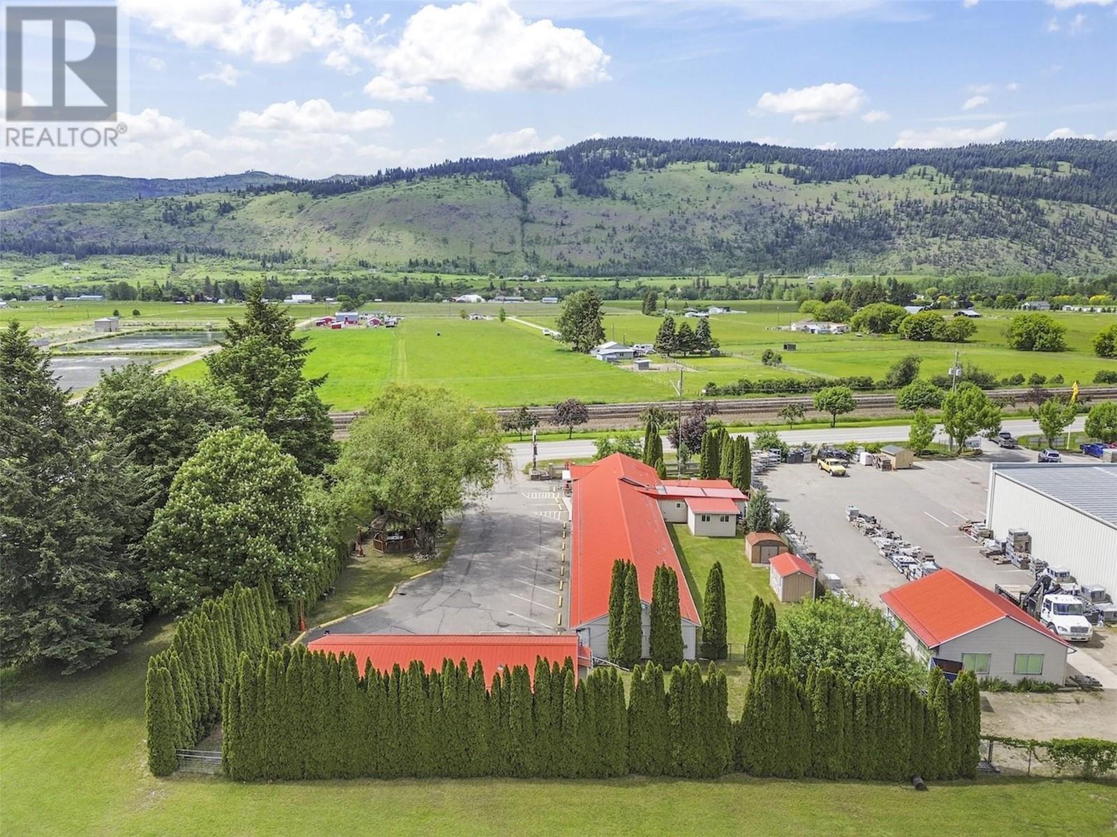 181 Shuswap Avenue Property Photo 11