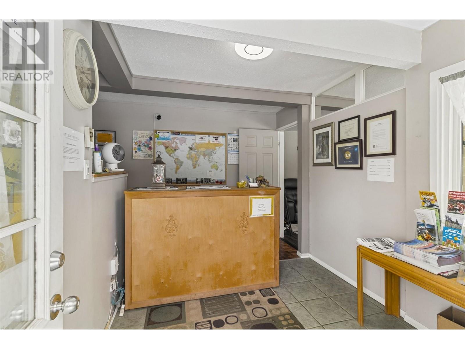 181 Shuswap Avenue Property Photo 15