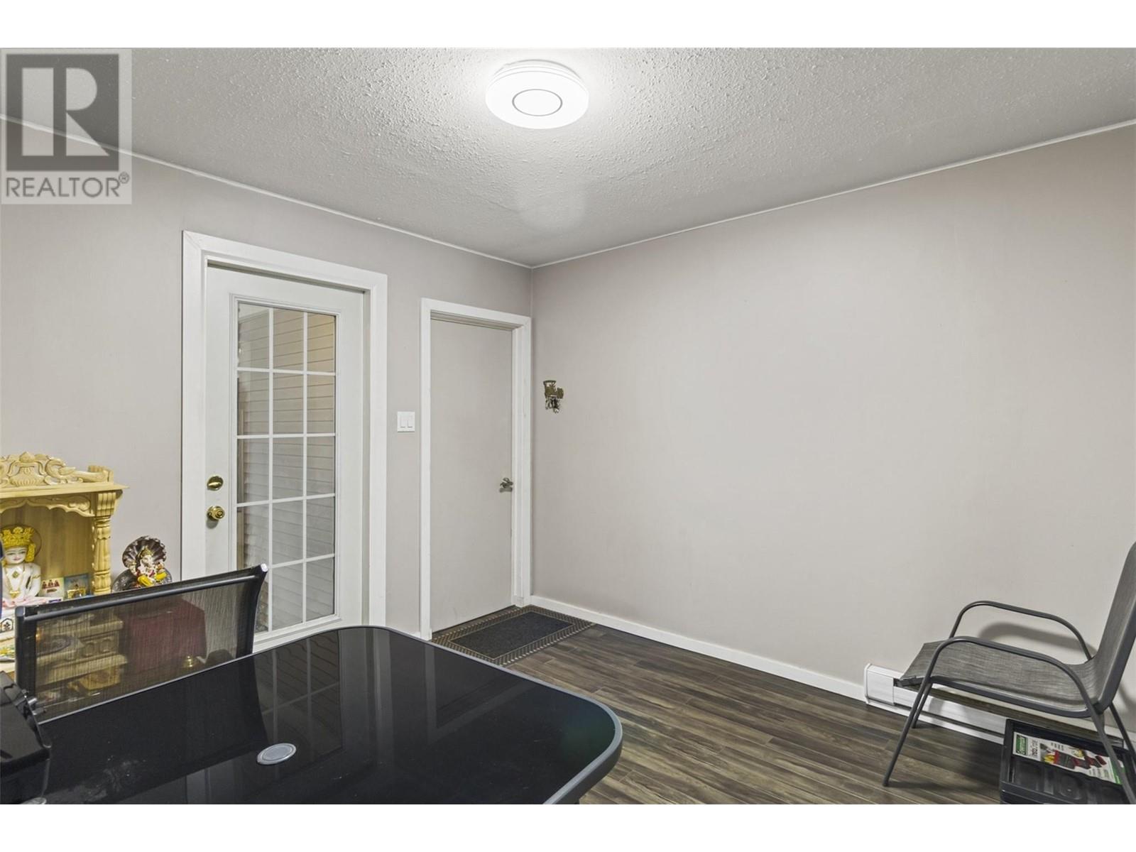 181 Shuswap Avenue Property Photo 22