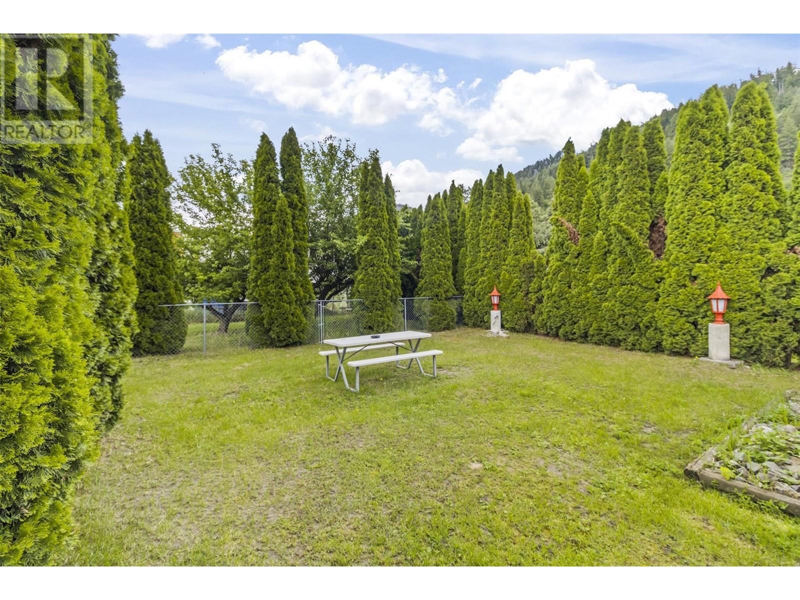 181 Shuswap Avenue Property Photo 46