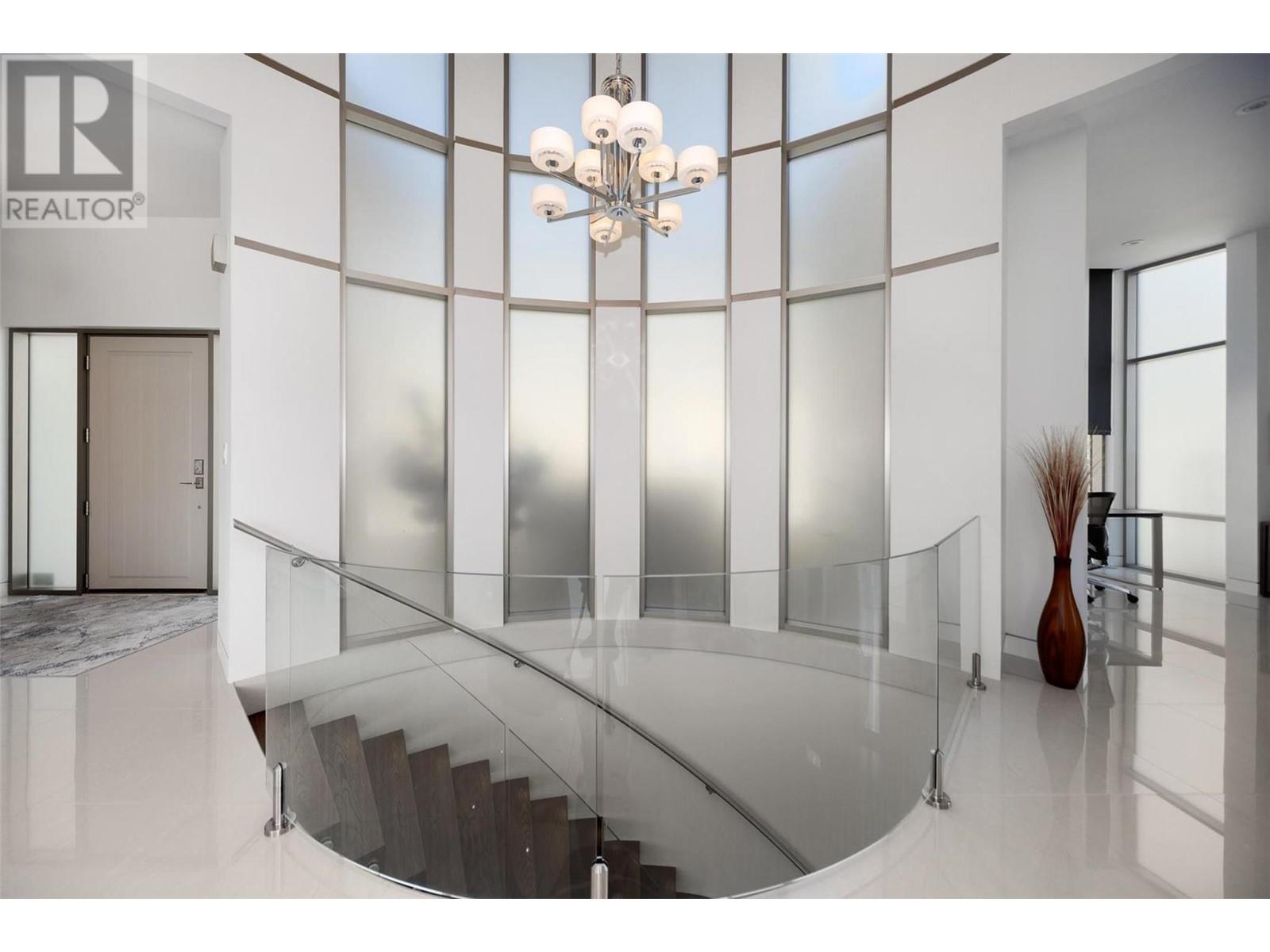 1737 Scott Crescent Property Photo 5