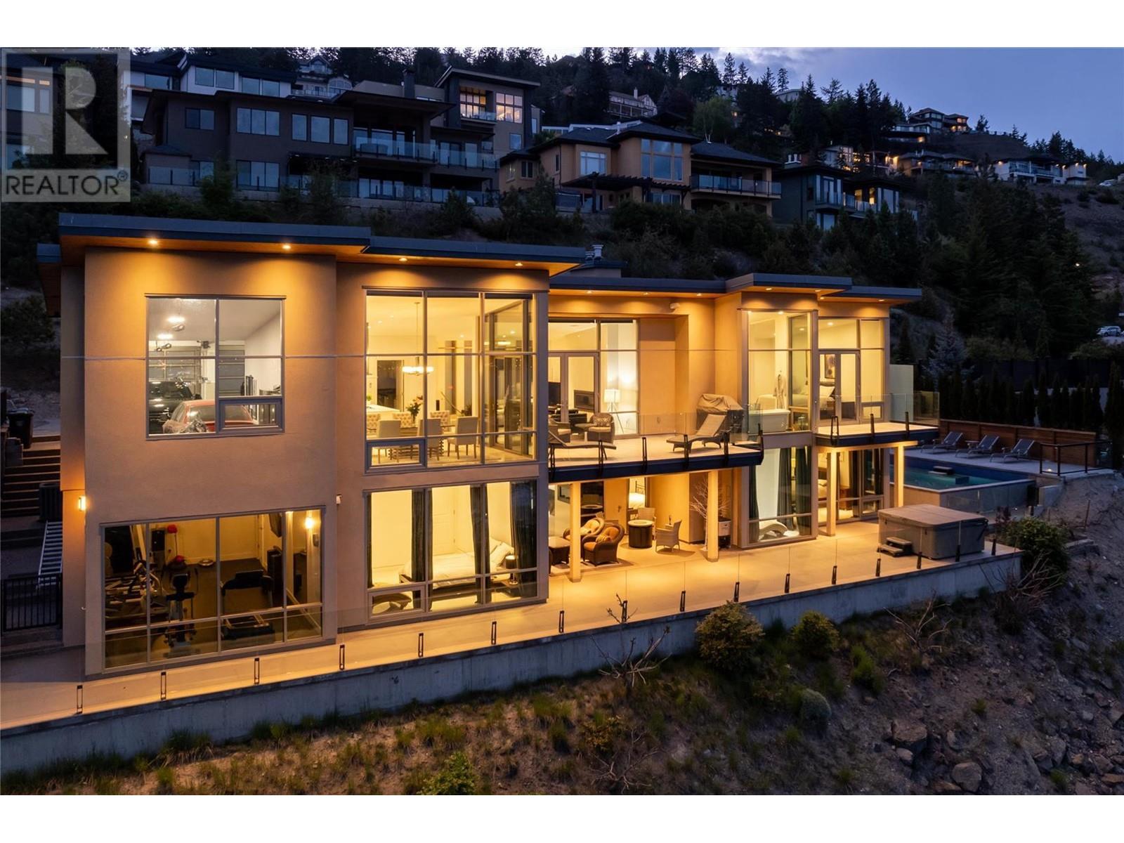 1737 Scott Crescent Property Photo 41