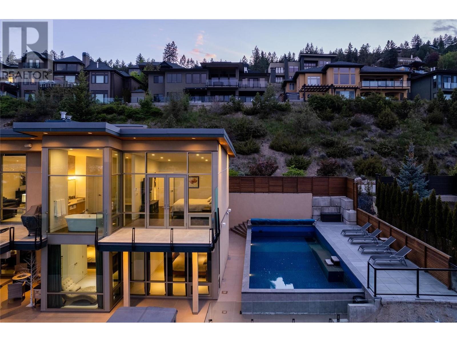 1737 Scott Crescent Property Photo 46