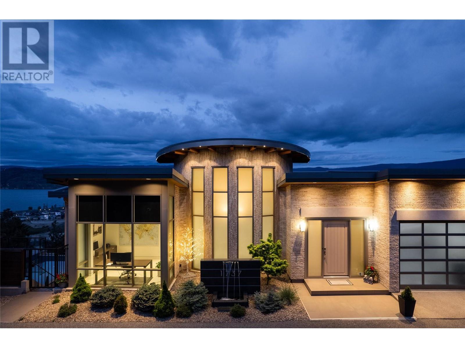 1737 Scott Crescent Property Photo 47