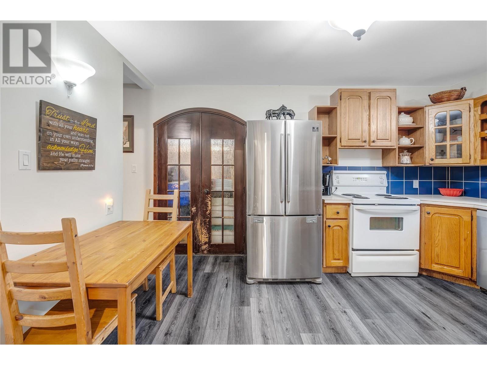 15902 Prairie Valley Road Property Photo 11