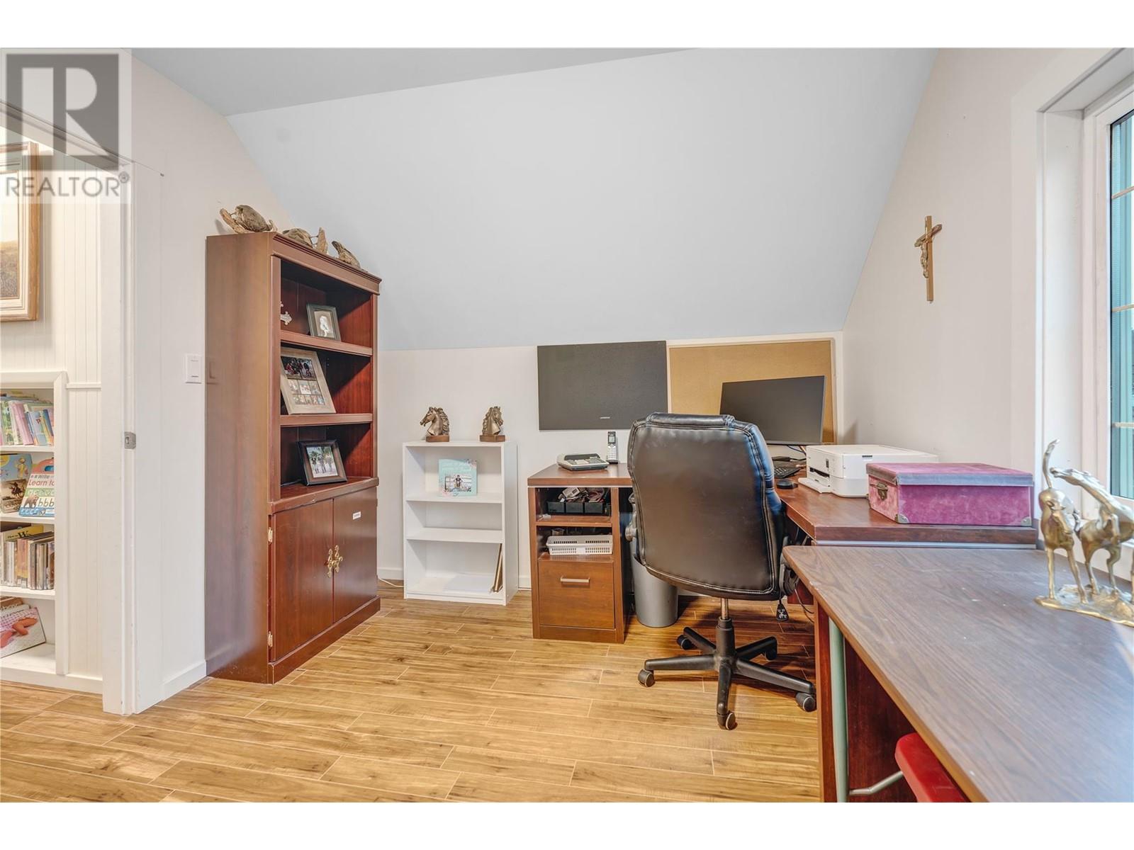 15902 Prairie Valley Road Property Photo 24