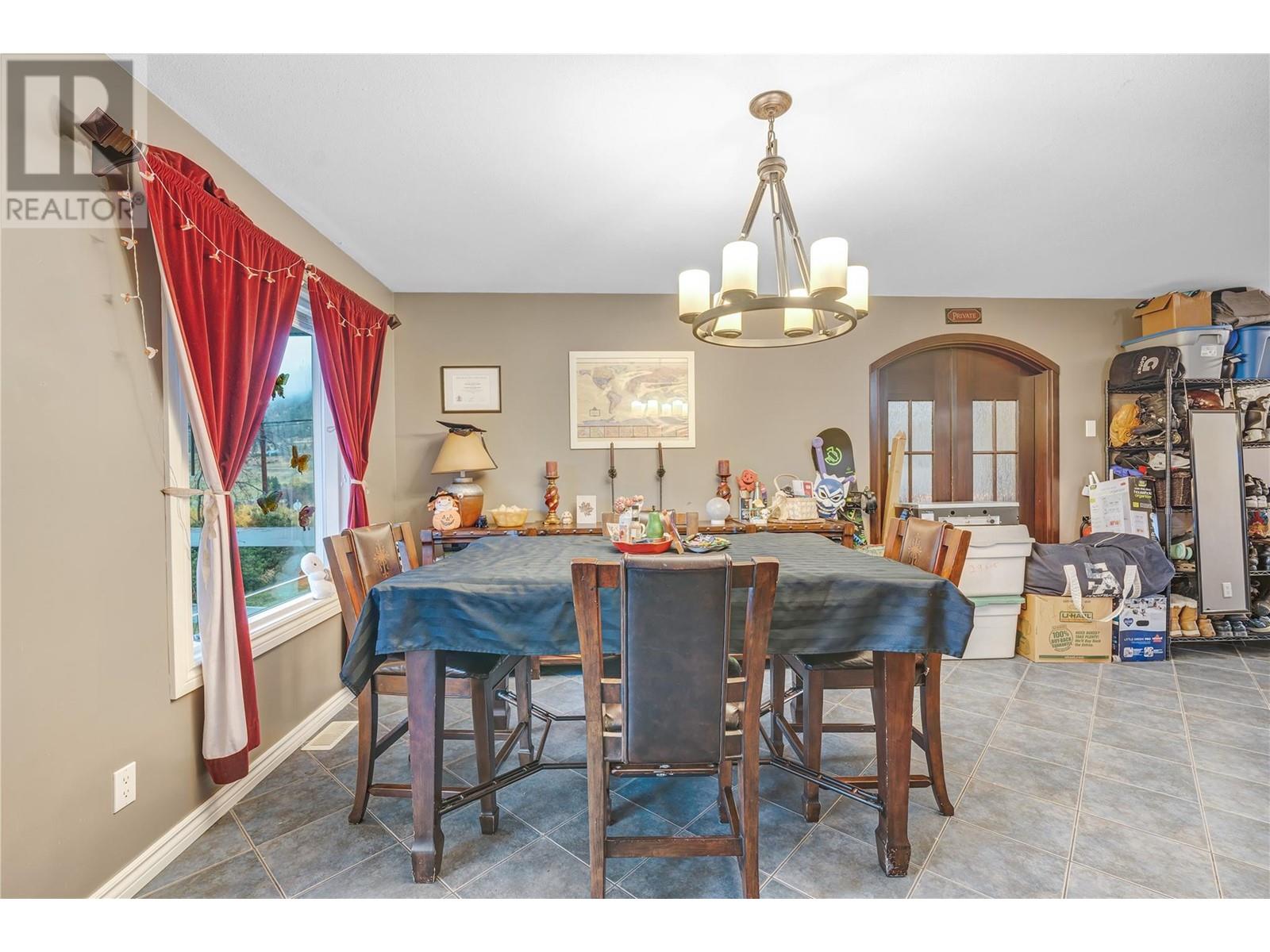 15902 Prairie Valley Road Property Photo 32