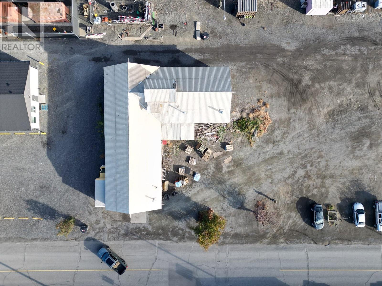 420 Railway Avenue Property Photo 6