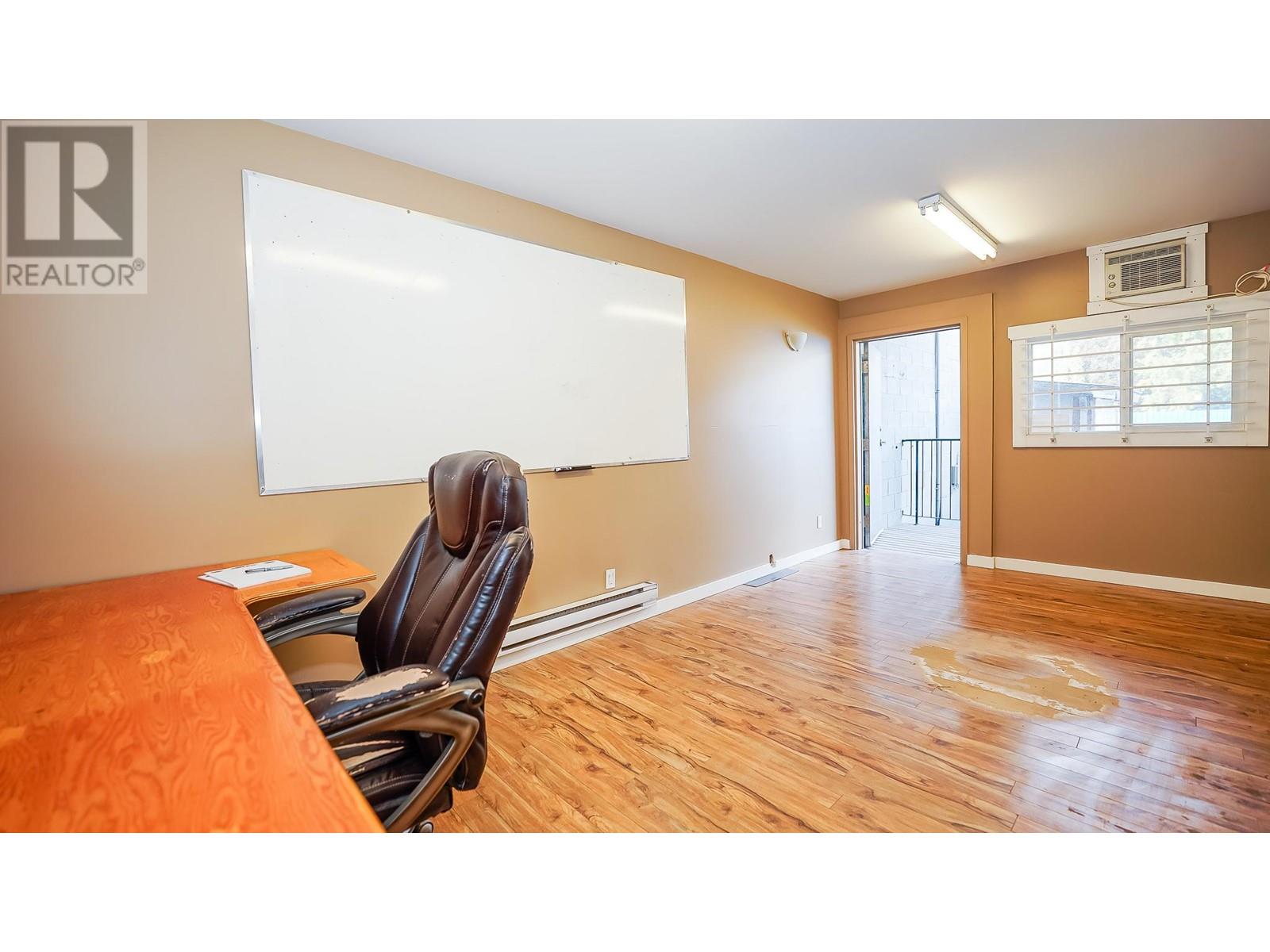 426 Aylmer Road Property Photo 7
