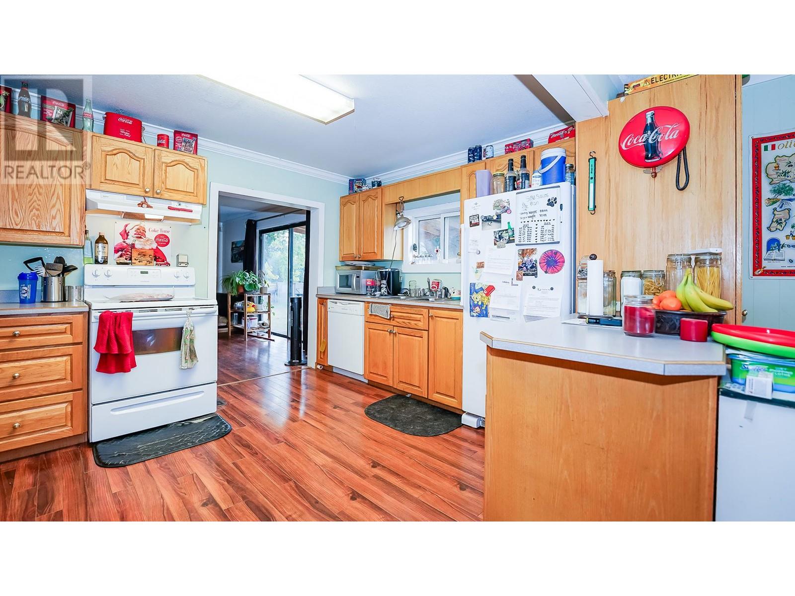 426 Aylmer Road Property Photo 18
