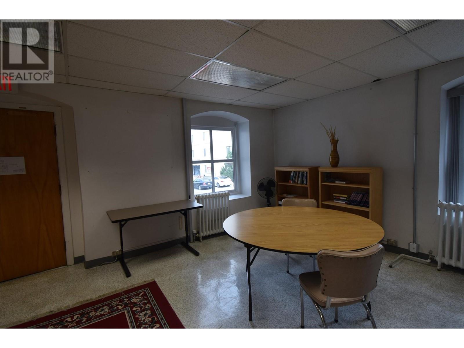 403 Vernon Street Property Photo 11