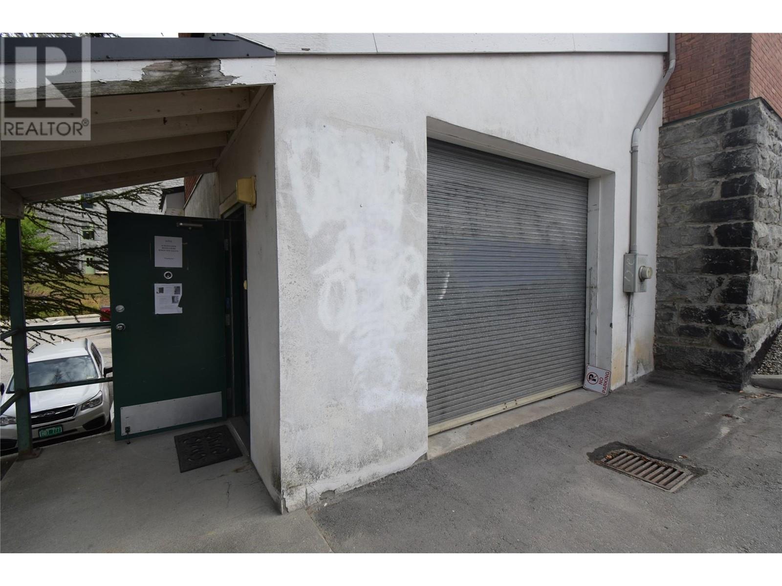 403 Vernon Street Property Photo 12