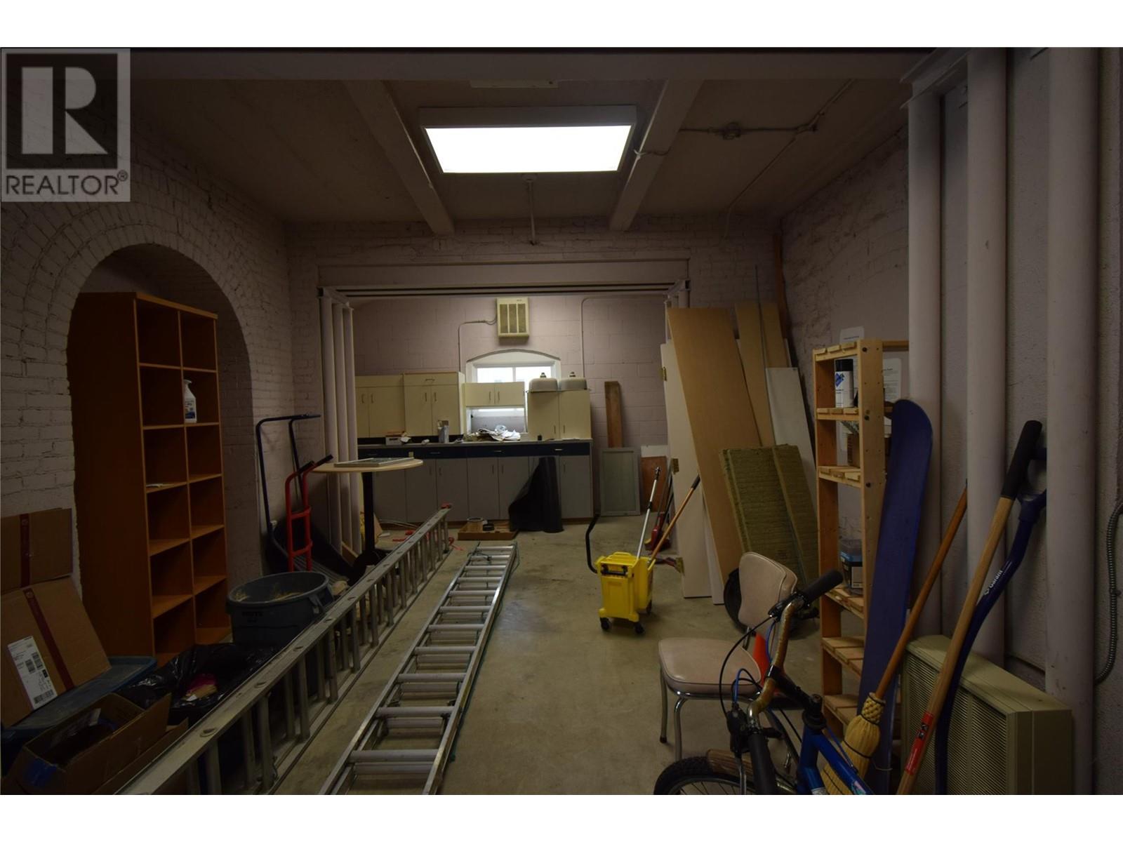 403 Vernon Street Property Photo 15