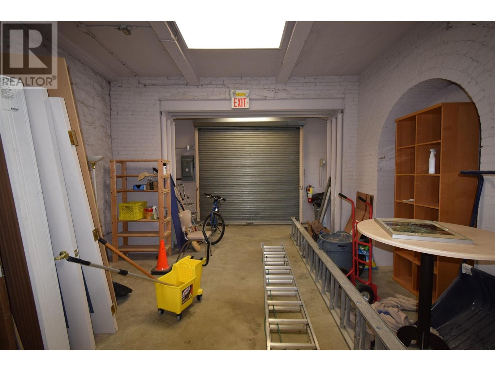 403 Vernon Street Property Photo 16