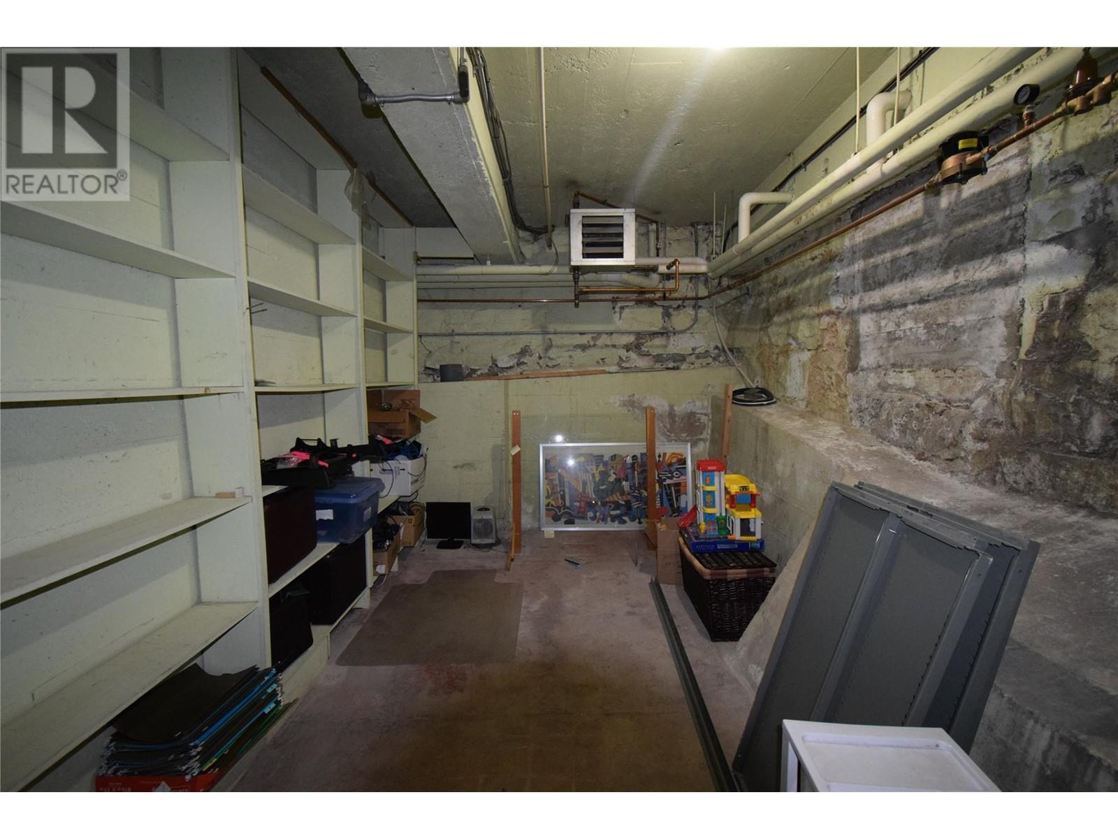 403 Vernon Street Property Photo 19