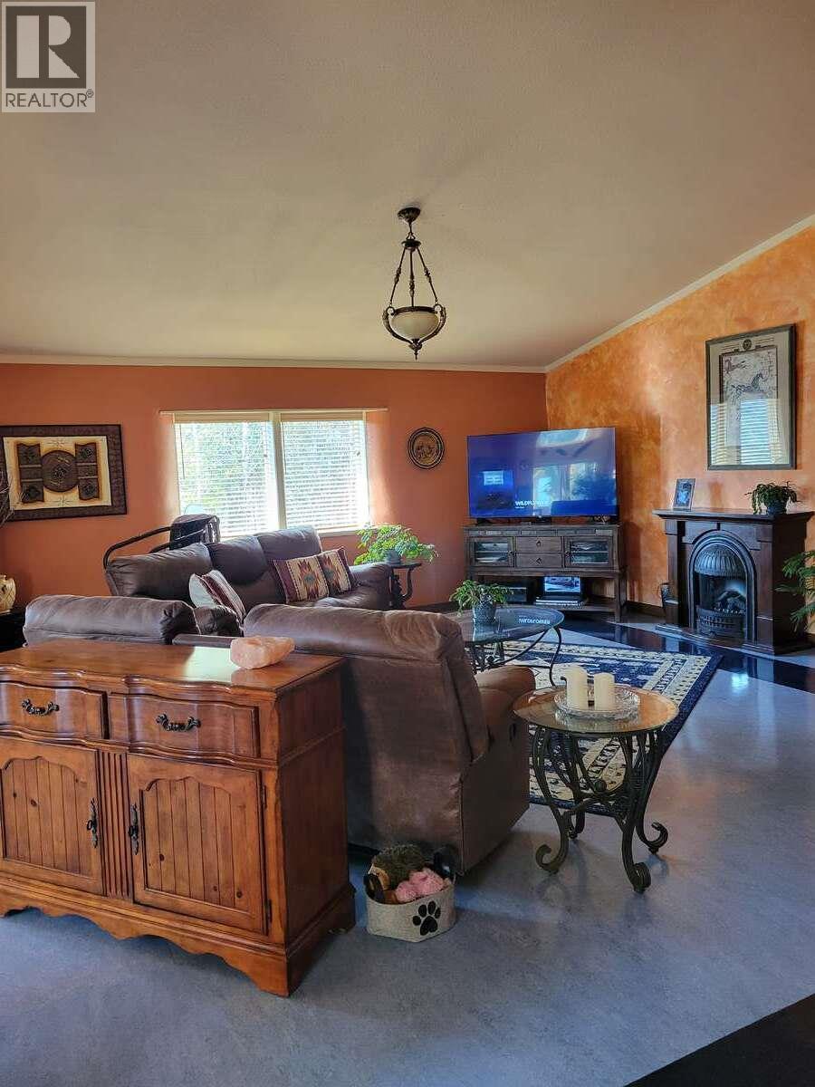 405 Elkhorn Street Property Photo 16