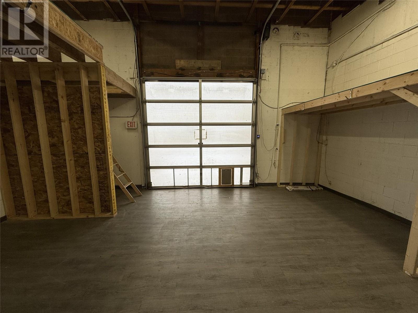 706 Industrial #3 Road Property Photo 1