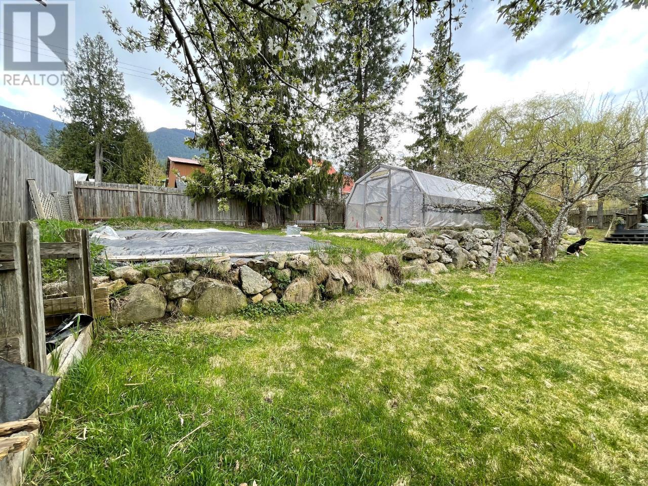 7904 Railway Avenue Avenue Property Photo 37