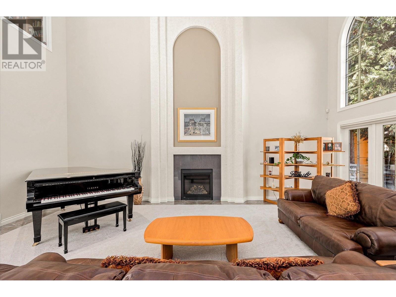 4382 Hobson Road Property Photo 12