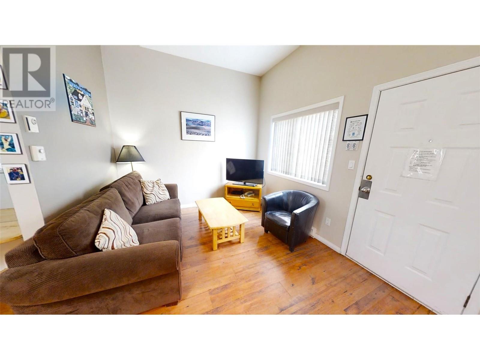 1028 Lakeshore Drive Unit# 221 Property Photo 6