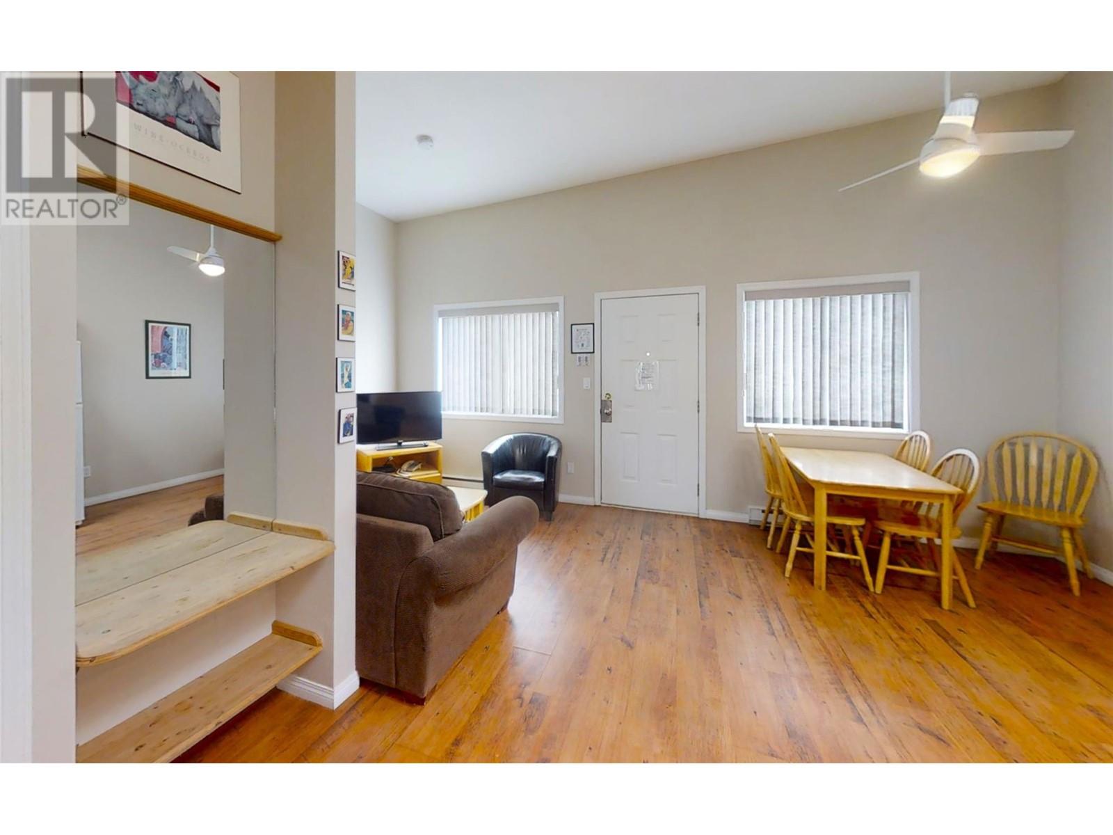 1028 Lakeshore Drive Unit# 221 Property Photo 14
