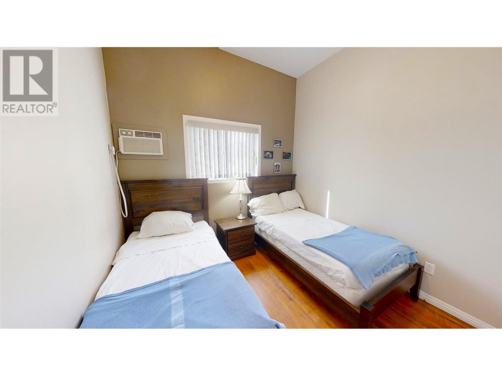 1028 Lakeshore Drive Unit# 221 Property Photo 17