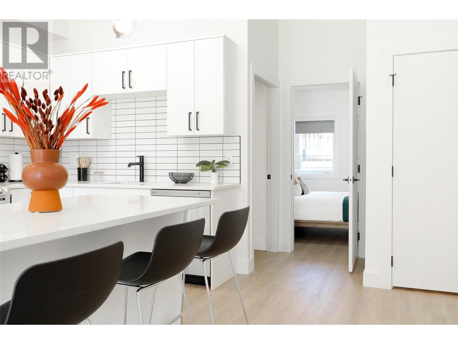 850 Railway Lane Unit# 103 Property Photo 16