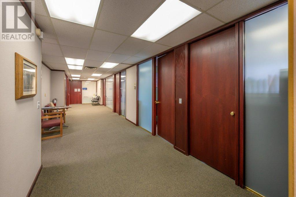 498 Ellis Street Unit# 10-34 Property Photo 3