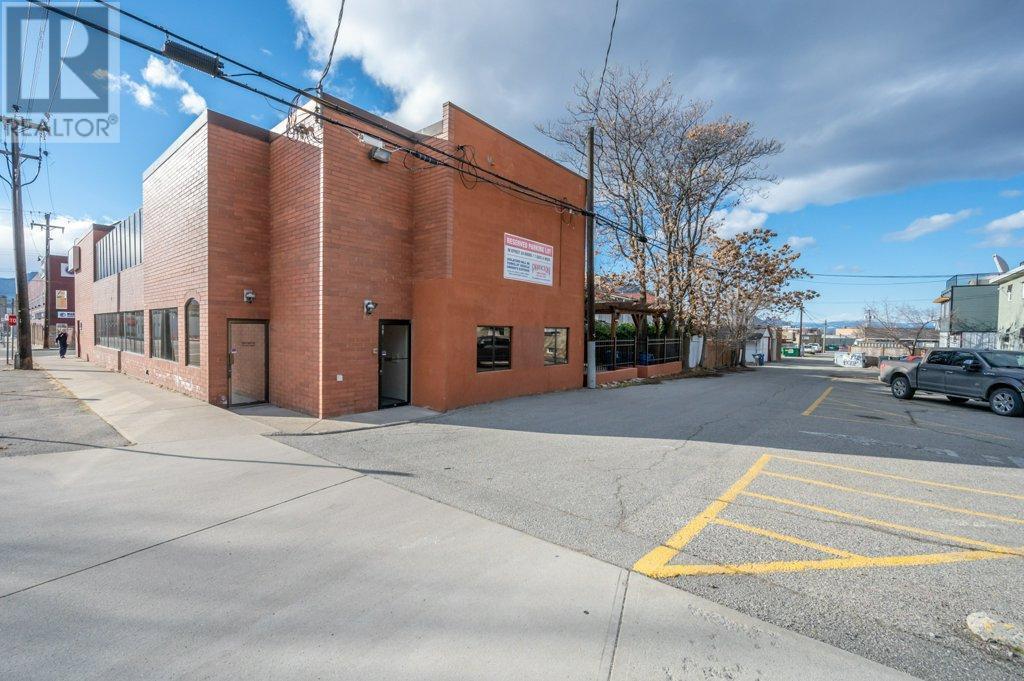 498 Ellis Street Unit# 1 & 9 Property Photo 8